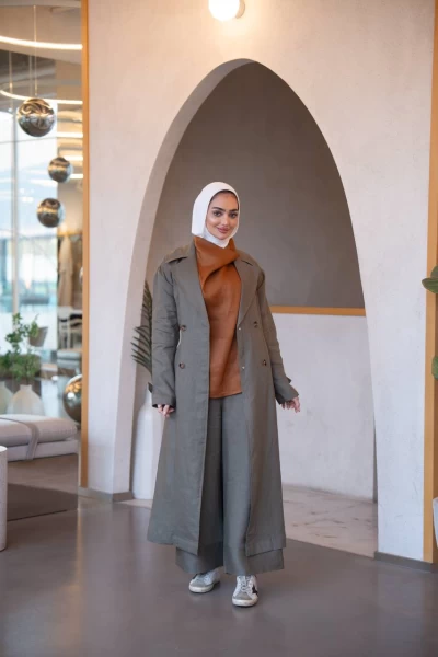 طقم ترنش كوت مع طقم داخلي بخام لينن الفاخر  C:J1035 Set