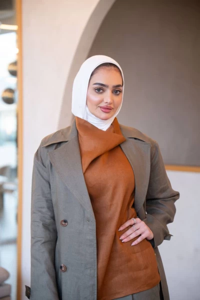 طقم ترنش كوت مع طقم داخلي بخام لينن الفاخر  C:J1035 Set