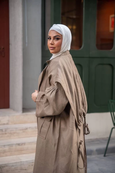 بليزر بخام لينن باللون البيج الغامق C:J1031